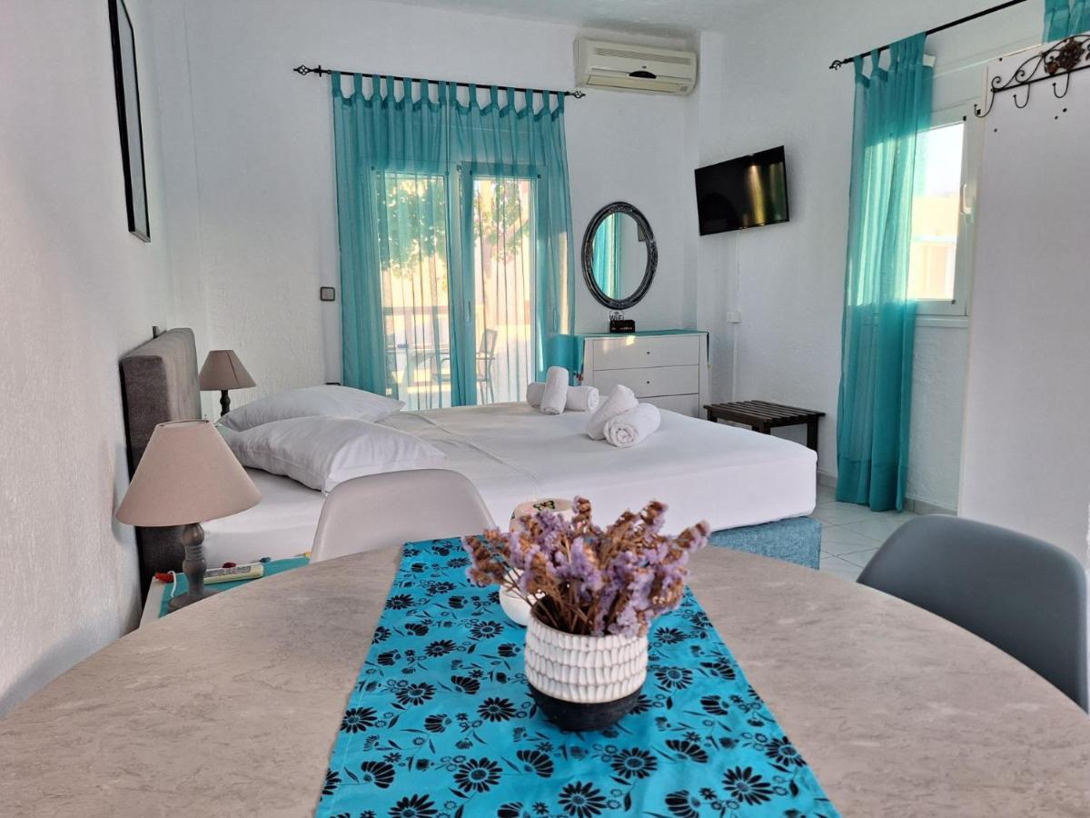 Βig Βlue Apartments Makrýgialos Extérieur photo